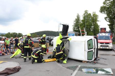 DAN ZAŠČITE IN REŠEVANJA 47 FOTO LJUBO VUKELIČ